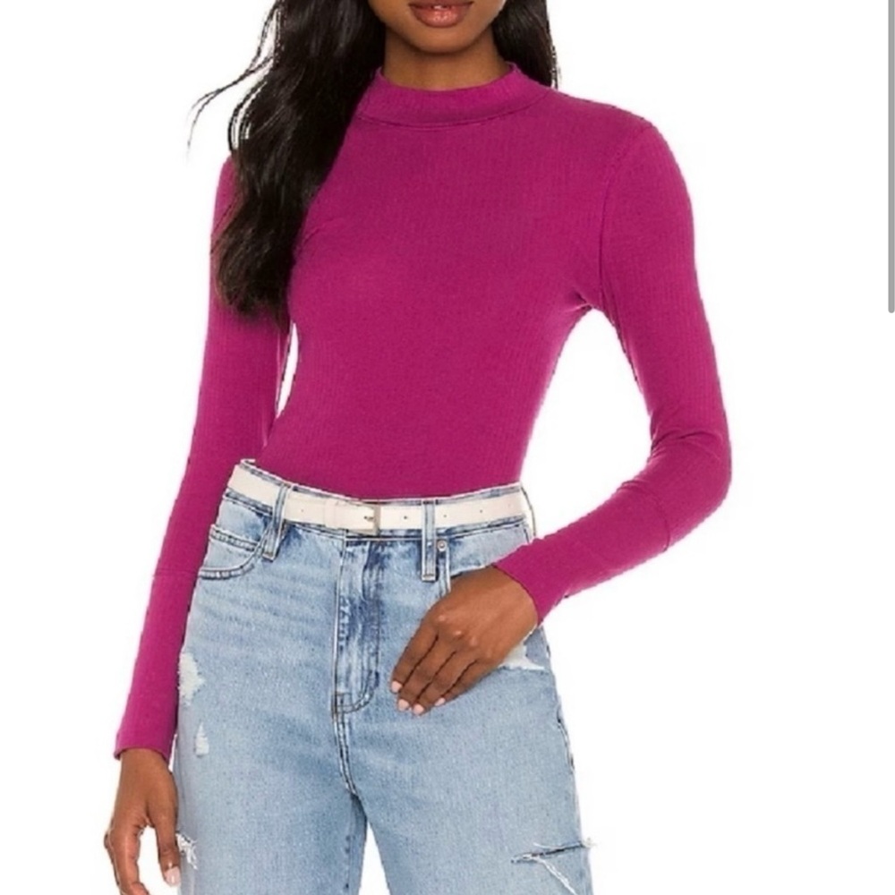 FREE PEOPLE LONGSLEEVE